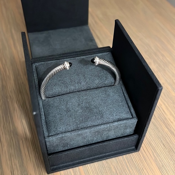 David Yurman Jewelry - Like New David Yurman Cable Bracelet, Sterling Silver with Black Onyx & Diamonds